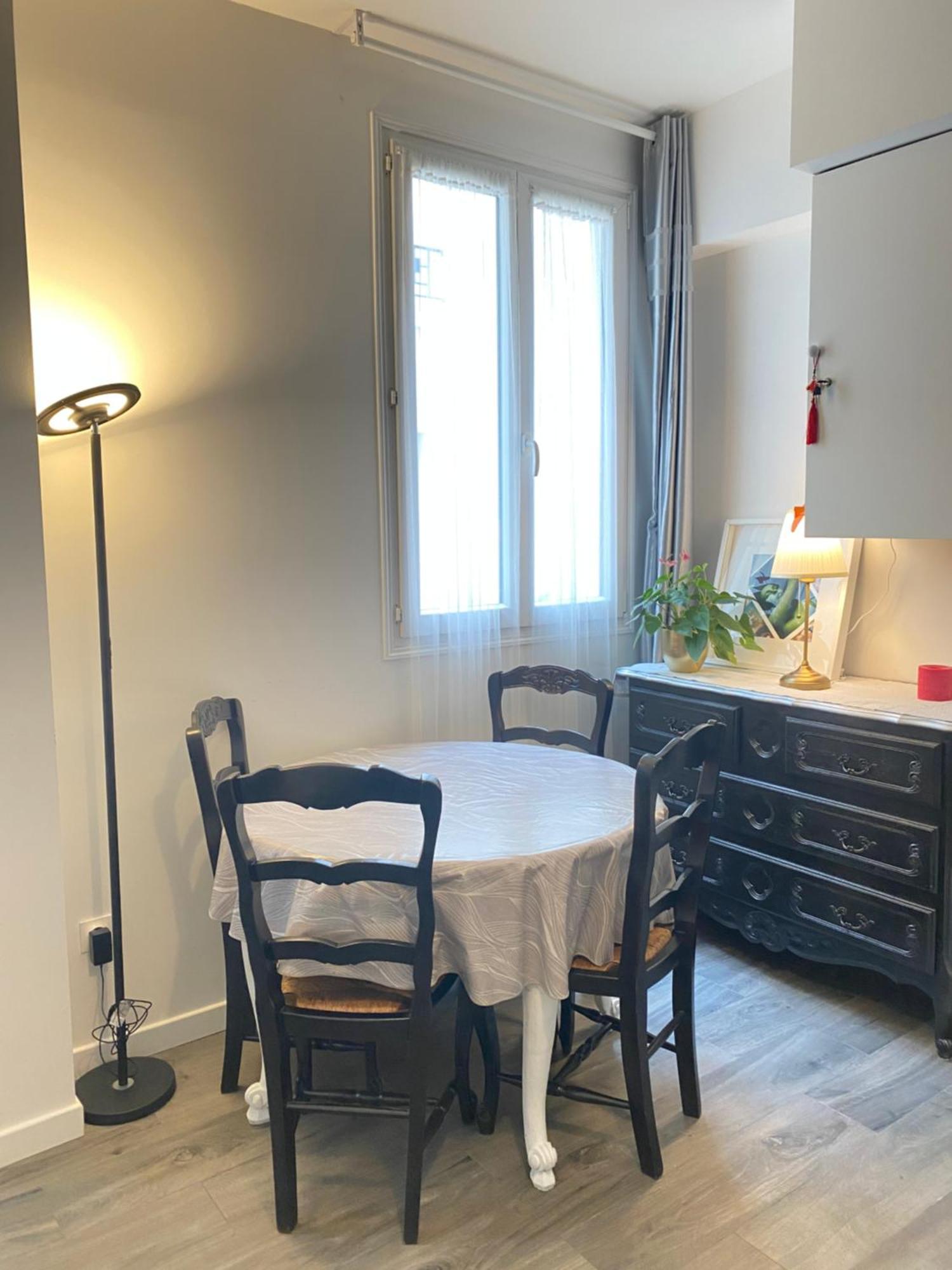 Chic Appartement 2 Bedrooms Phantheon Notre Dame Paris Eksteriør billede